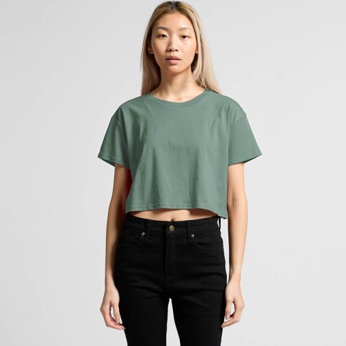 Stylish Form-fitting Crop Tee