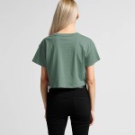 Stylish Form-fitting Crop Tee